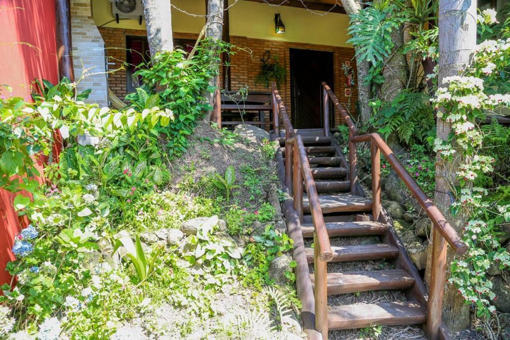 Cabanas Para Aluguel De Temporada Em Bombinhas Perto Da Praia Exterior photo